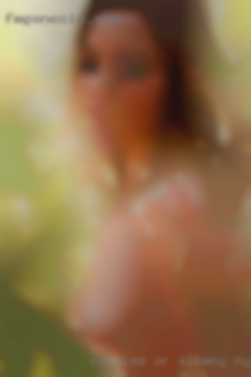 Couples or Orally in Albany, NY Bi Male.